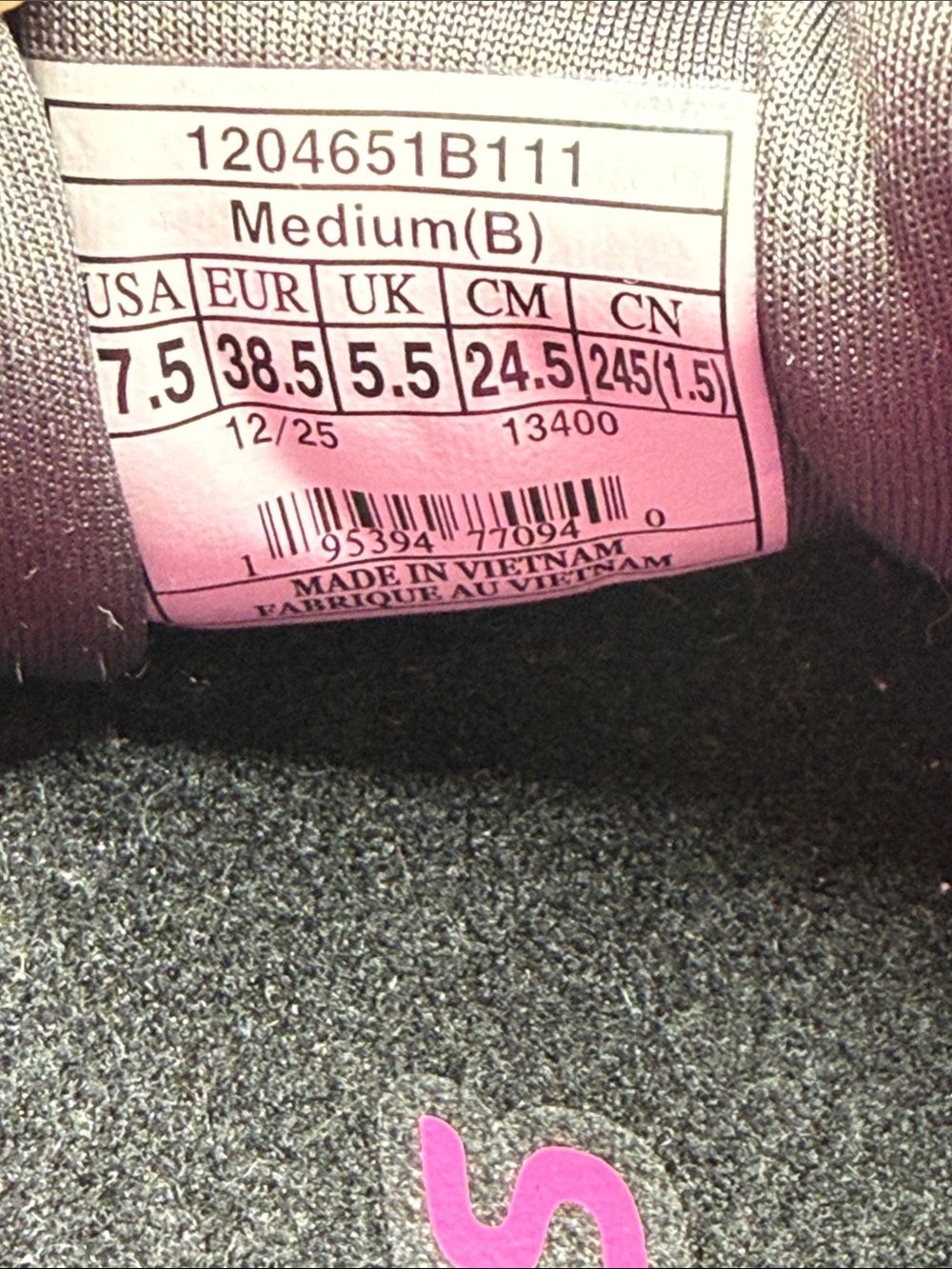 Brooks Glycerin 23 women’s 7.5 Pink and Black Running Shoes S1 - Picture 6 of 6